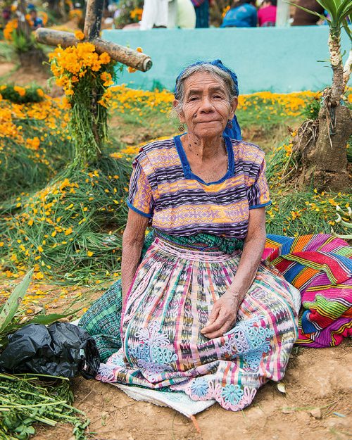 Il Messico: l'abbigliamento tradizionale femminile - People of the World